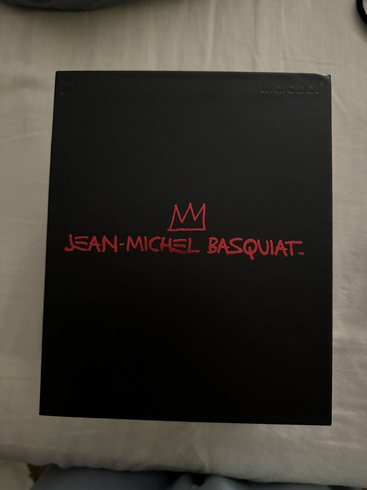 KIDROBOT JEAN MICHEL BASQUIAT 8" PEGASUS DUNNY