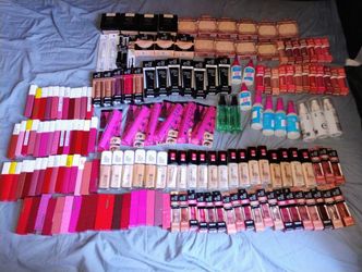 Makeup Bundle #1 ( Read Description)