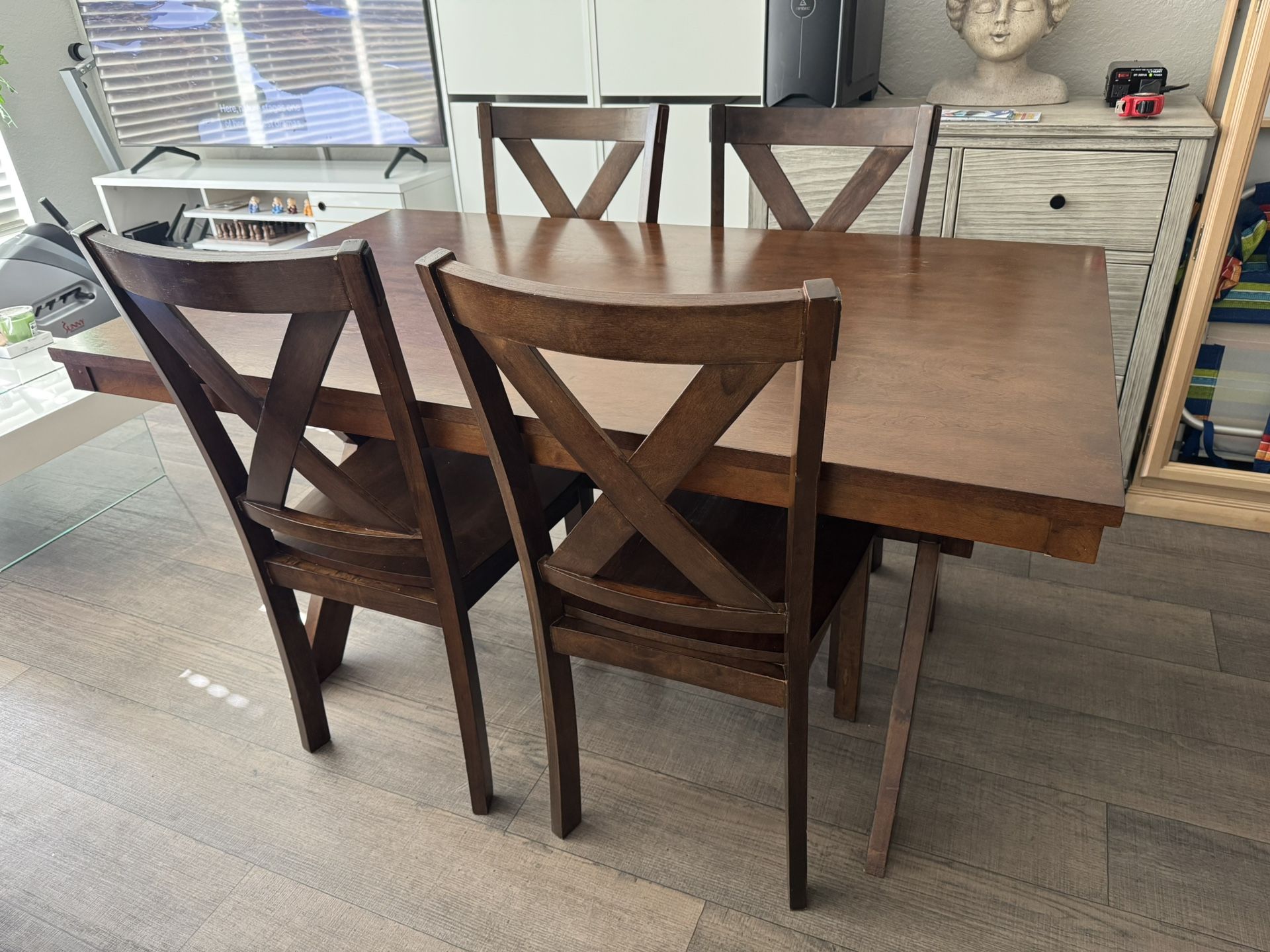 Elegant Mid-Century Modern Wooden Dining Table – 6 Seater