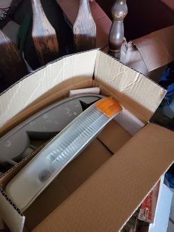 Yukon blinker and headlight assembly