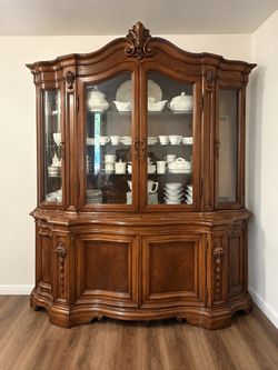 Ornate Wood China Cabinet with Glass Doors