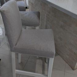 Bar Stools Each At 10 Dollars