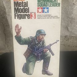 German Wehrmacht Squad Leader  1:25( pick up only )