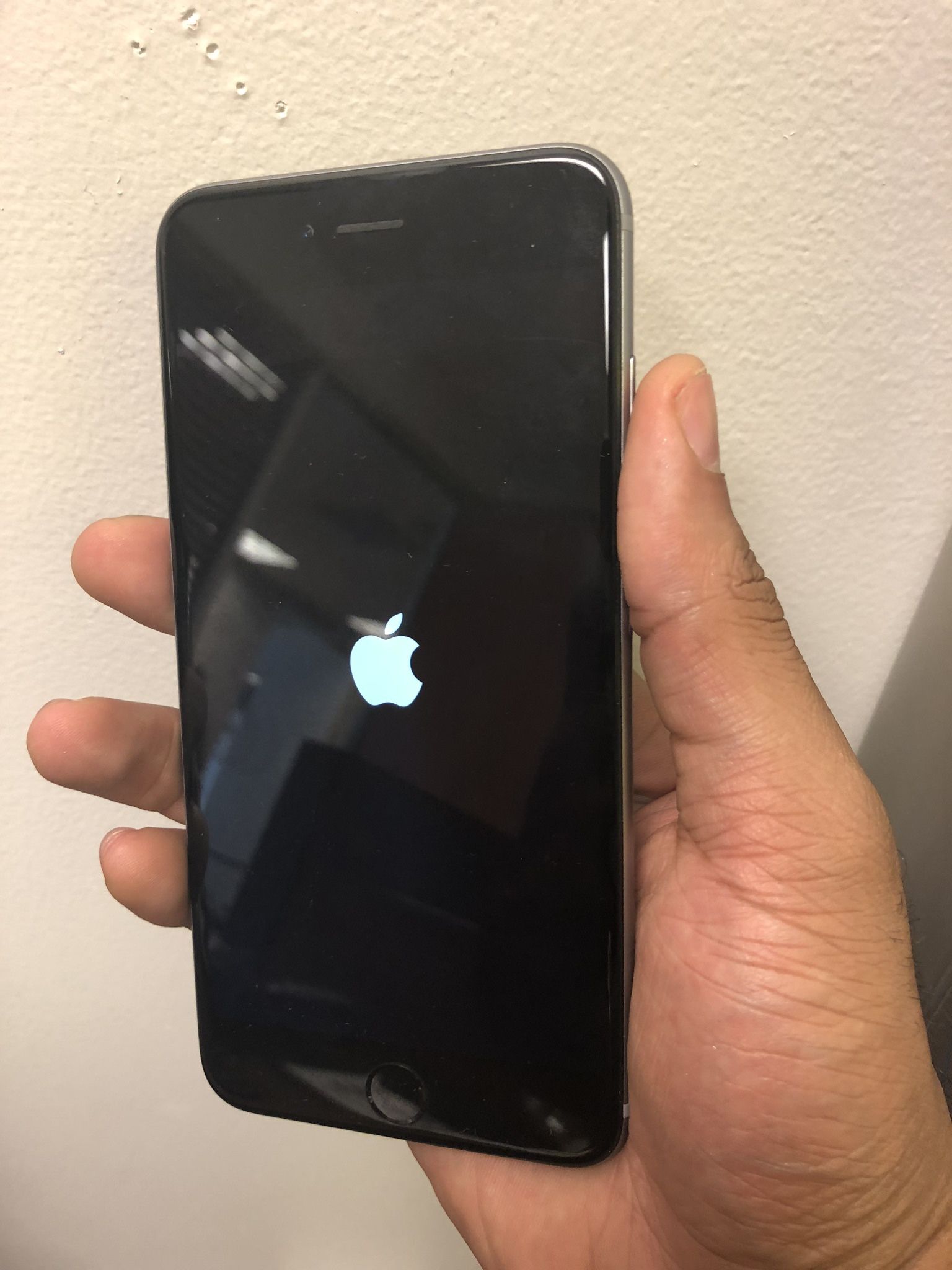 UNLOCKED IPHONE 6 PLUS / LOW PRICES