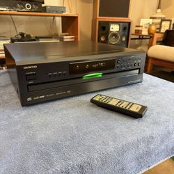 Onkyo DX-C390 6-Disc CD Changer w/ Remote - Audiophile Quality!