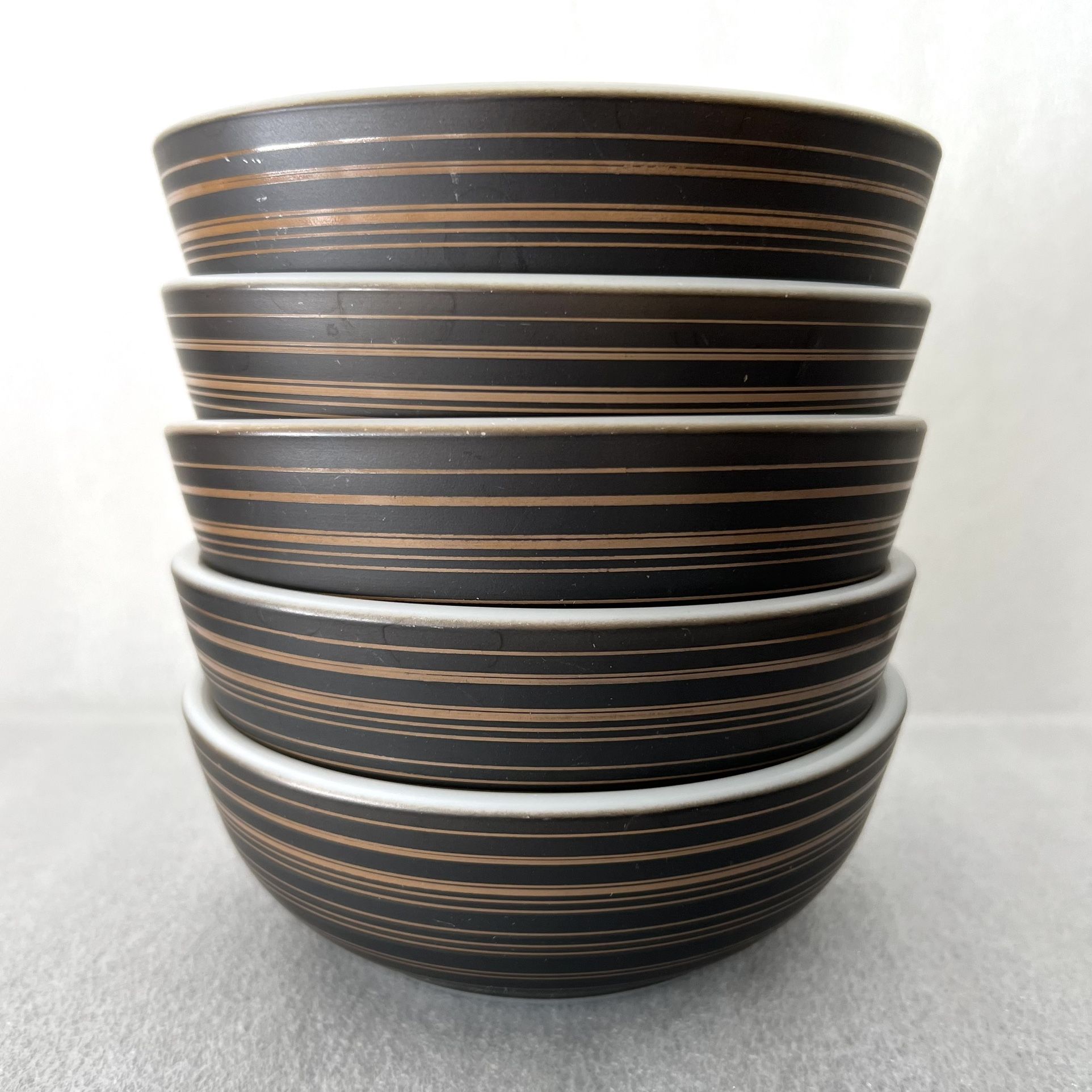 5 Vintage Corning Pyrex Terra Matte Finish Soup Cereal Bowls