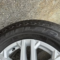 4 Used Tires 🛞 Semi New 🆕 265/70R18” Bridgestone 🔥🔥🔥