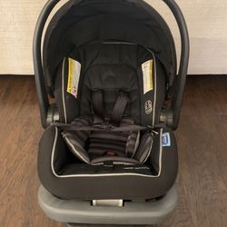 Graco  Baby Car Seat