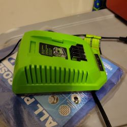 Greenworks 40v Charger. Brand New