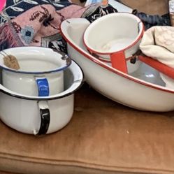 Blk And White Vintage  Enamelware Pot
