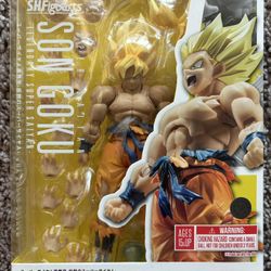 Shfiguarts goku Legendary Super Saiyan