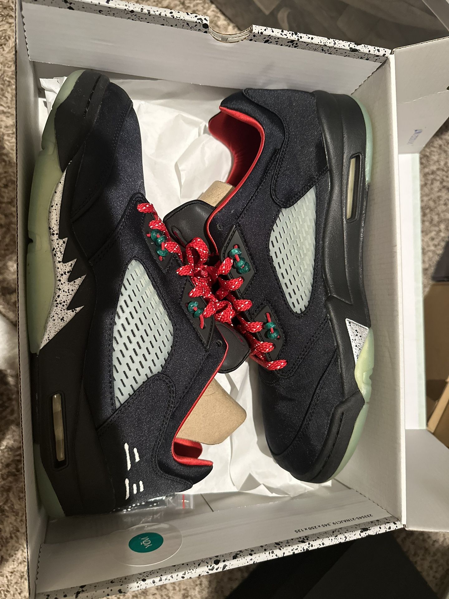 Jordan 5 Low ‘Clot’