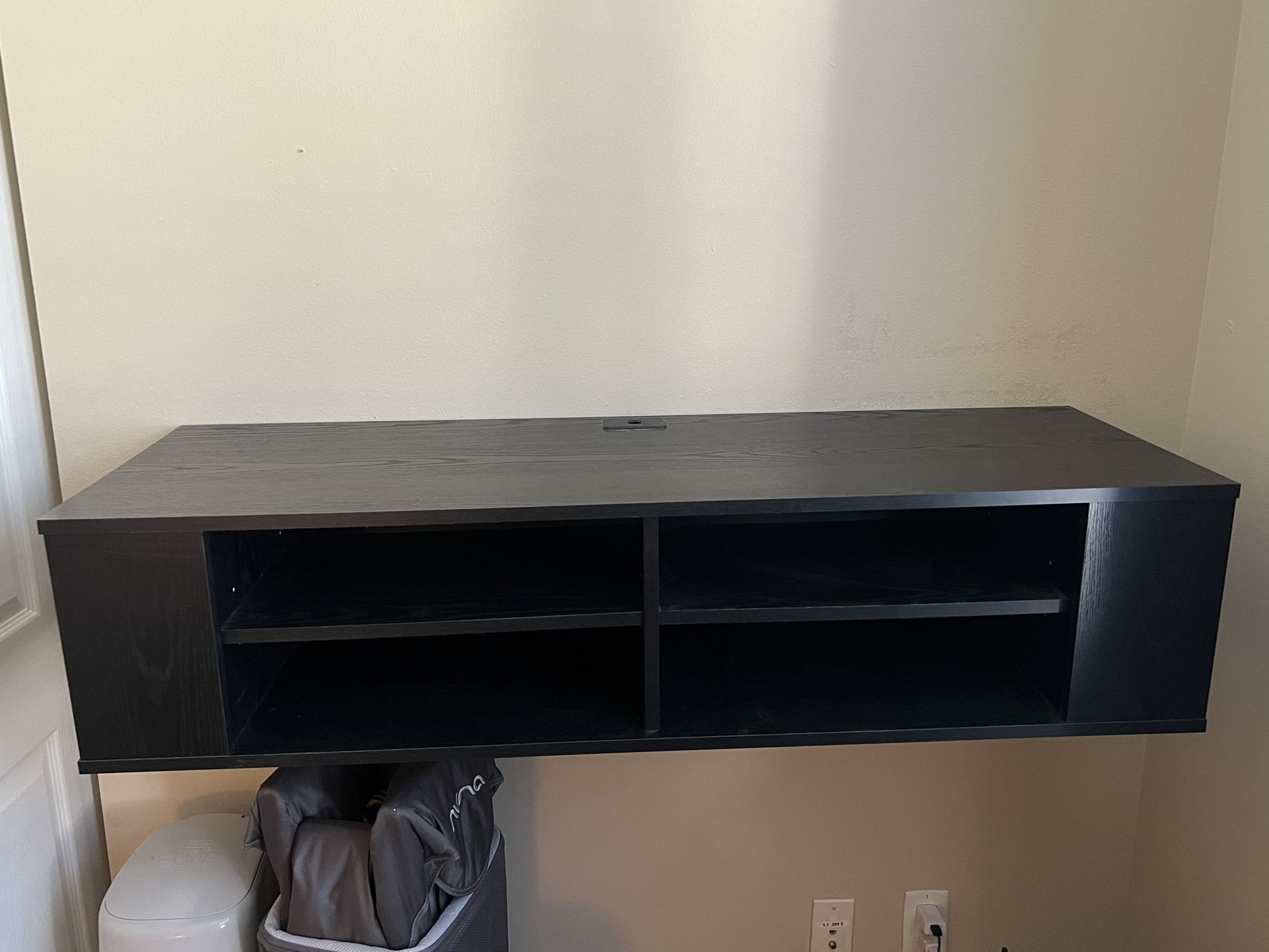 South shore Entertainment System