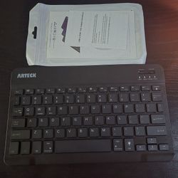 Keyboard - Portable, Wireless, backlight 