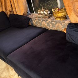 Dark Blue Velvet Couch 