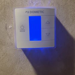 RV Parts / Dometic Thermostat