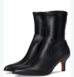 Brand new - Dolce Vita ankle boots / size 7