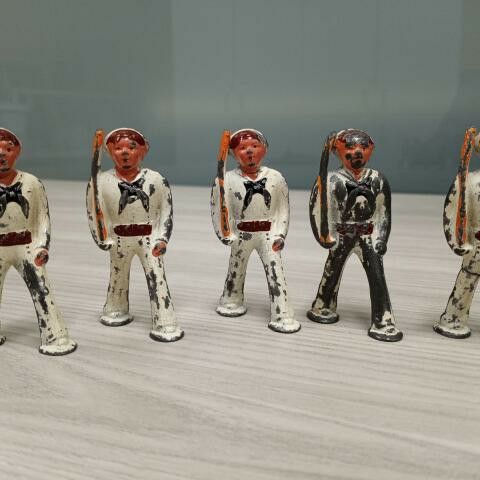 Lot Of 5 Antique Lead Soldiers