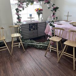 Gold Accent Chairs - Kids Art Table / Dining Chairs 