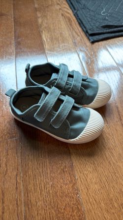 Boy Sneakers size 9