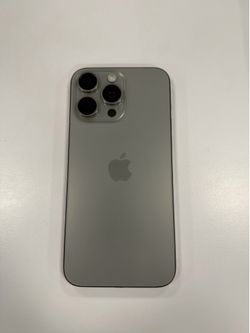 iPhone 15 Pro Max - Unlocked - 256GB