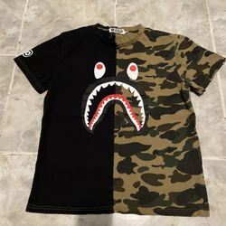 A Bathing Ape Bape Youth Kids Shark Head Split Camo Boy's T Shirt SZ Large