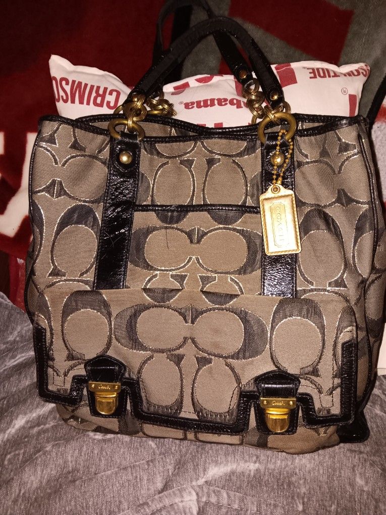 COACH POPPY TOTE WITH BLACK HANDLES
