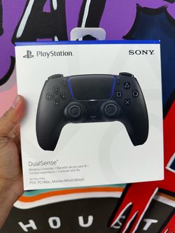 PlayStation DualSense Controller