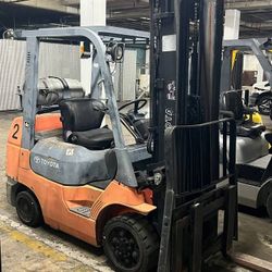 Toyota forklift for sale, cheap price 