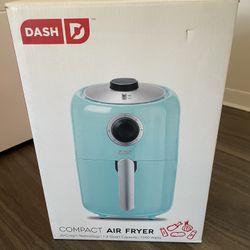 Dash 1.6 Quart Air Fryer
