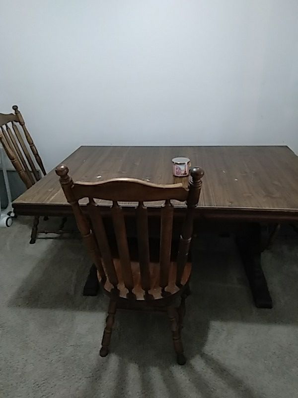 Big rectangular table additional removable leaves, 2 wooden chairs and bench