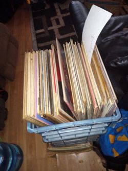 I Have A Huge Record Collection I Have The Beatles Beach Boys Elvis Presley Neil Diamond Johnny Cash Jerry Wallace I Have 5000 Records Or More
