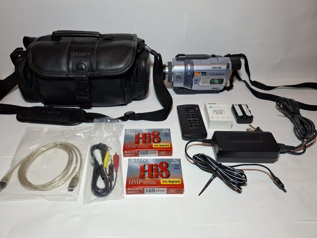 Sony Handycam Digital8 Hi8 8mm Camcorder 