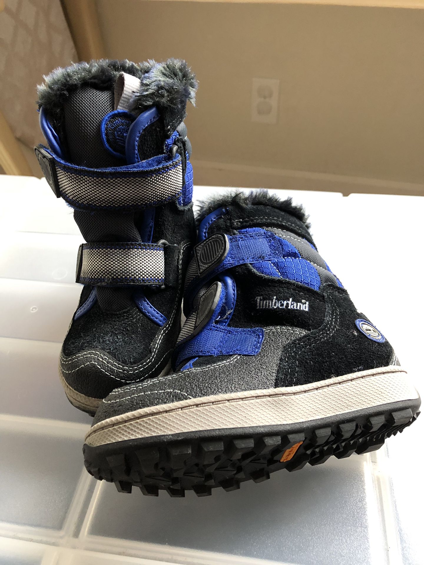 Timberland toddler winter/snow boots size 8. Never used