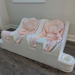 Table For Two Twin Feeding System