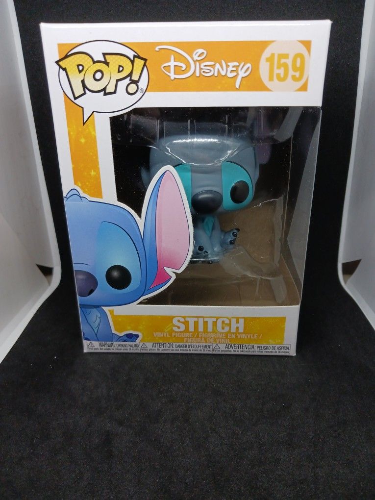 Funko Pop Disney: Stitch Seated