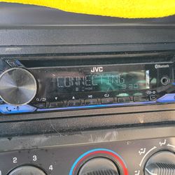 JVC Stereo with bluetooth