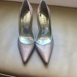 Guess Pointed Heel Shoes Size 5 1/2 M