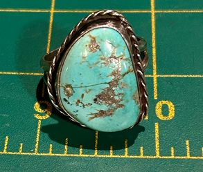 Vintage Sterling Silver Turquoise Statement Ring - Size 7 - Signed
