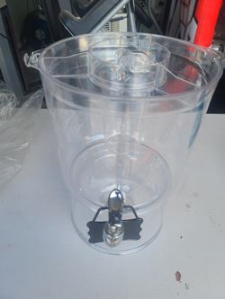 Beverage dispenser