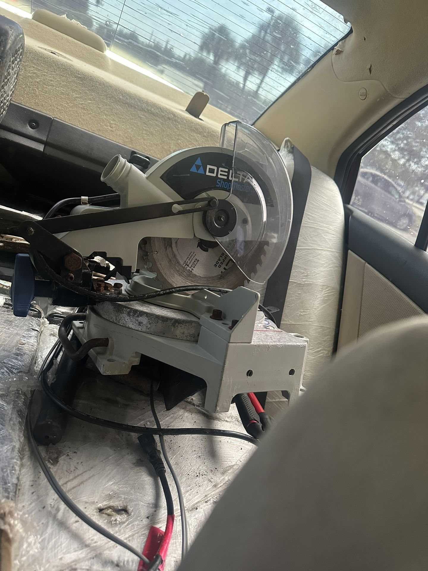 Delta Saw