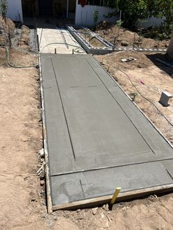 grey block planter box