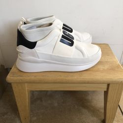 Women’s Neutra Sneakers