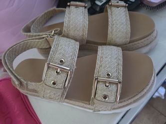 Sandalias