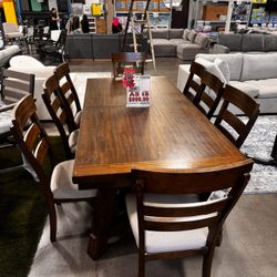Brinley Dining Table and 8 Chair 
