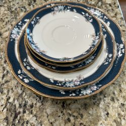 China Noritake Sandhurst 9742