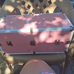 MID CENTURY DOLLCASE