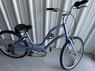 Townie bicycle