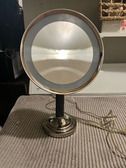 Lg vanity mirror