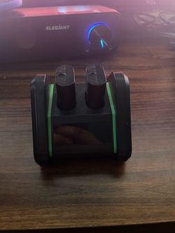 Xbox One Battery packs and recharge station